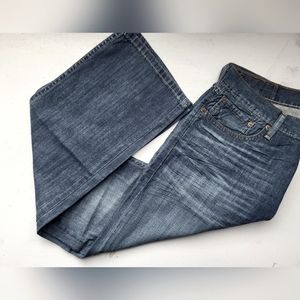 Levi Jeans 514 Size 34 - 32